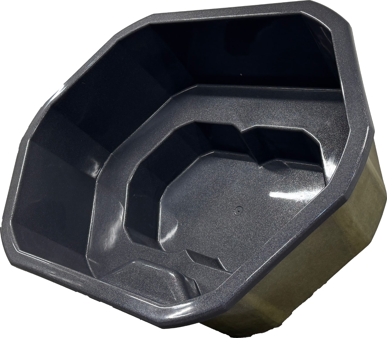 Hexagon tub 2200L interior